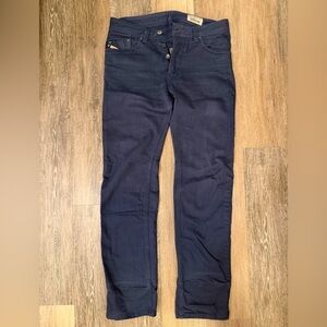 Diesel Men's Darron Regular Slim Tapered Jeans